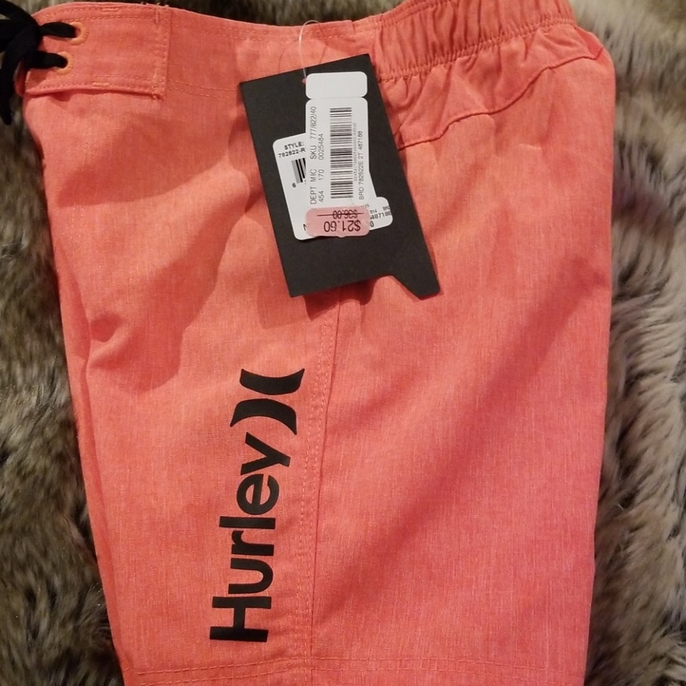 Brand new 3t hurley swim trunks. Color corral